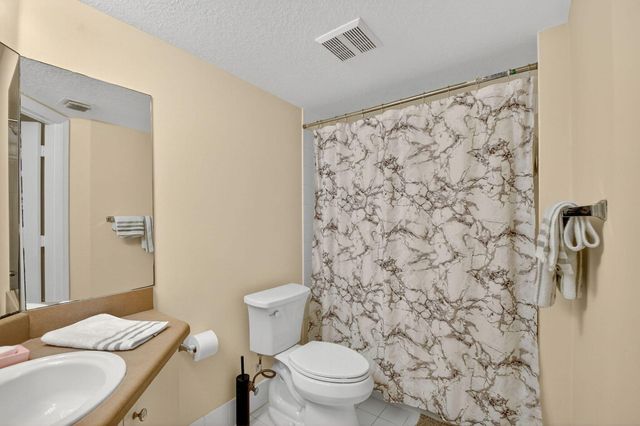 4180 San Marino Boulevard 304, West Palm Beach, FL 33409