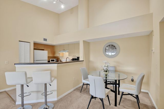 4180 San Marino Boulevard 304, West Palm Beach, FL 33409