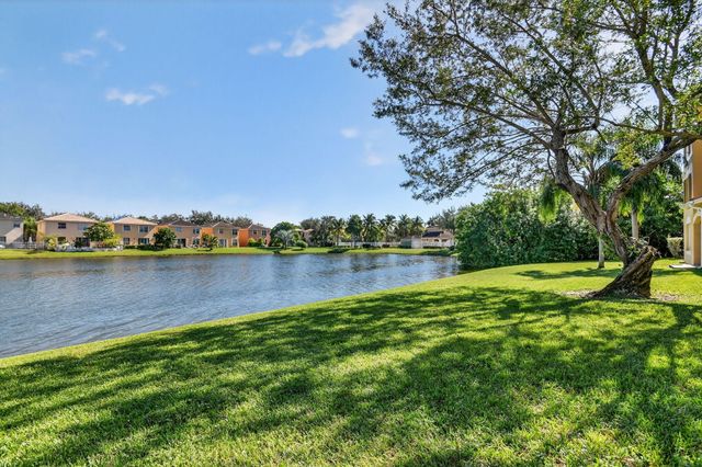 4180 San Marino Boulevard 304, West Palm Beach, FL 33409