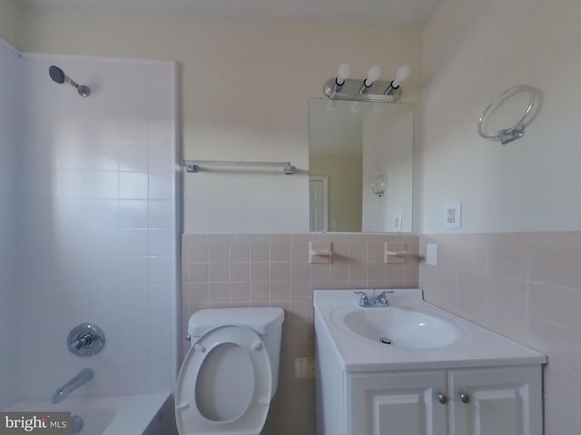 3109 LAKEHURST AVE, District Heights, MD 20747