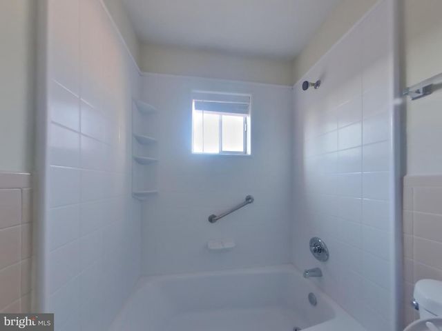 3109 LAKEHURST AVE, District Heights, MD 20747