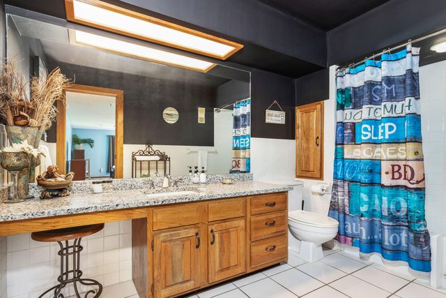 57200 E Hwy. 125 3641-2-3, Monkey Island, OK 74331