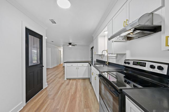 30730 Dunn Rd, Denham Springs, LA 70726