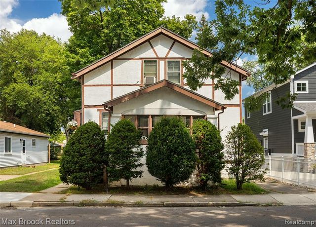 401 Pingree Boulevard, Royal Oak, MI 48067