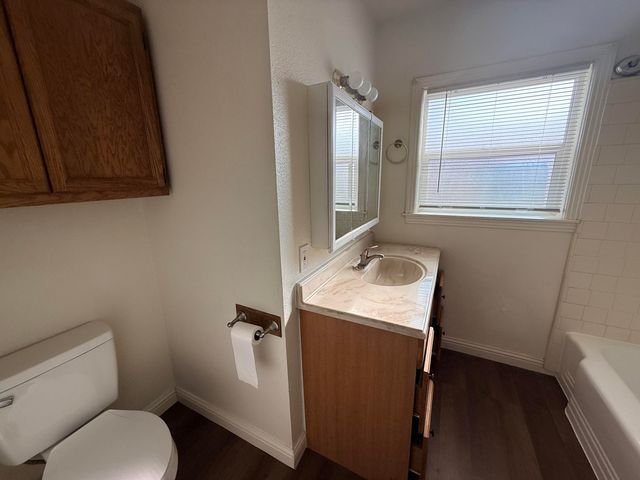 389 S Valencia Boulevard, Woodlake, CA 93286