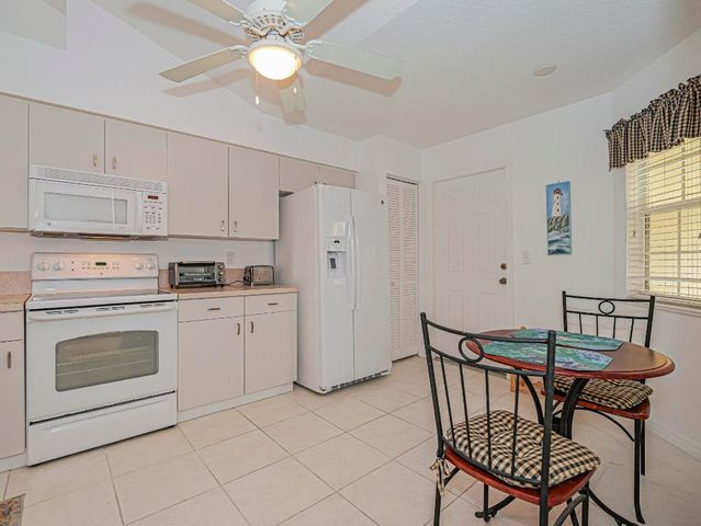 679 5th Avenue, Vero Beach, FL 32962