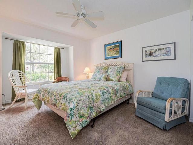 679 5th Avenue, Vero Beach, FL 32962