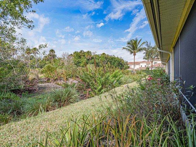 679 5th Avenue, Vero Beach, FL 32962