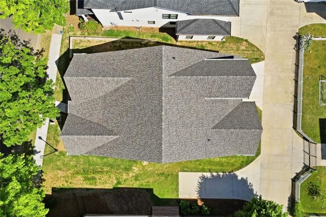 2107 E Haven Drive NE, Covington, GA 30014