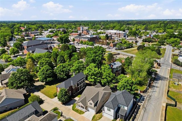 2107 E Haven Drive NE, Covington, GA 30014