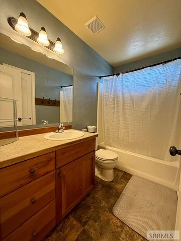 3702 E Pearce Drive, Idaho Falls, ID 83401