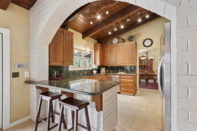 10107 Justamere Ln, Elk Grove, CA 95624