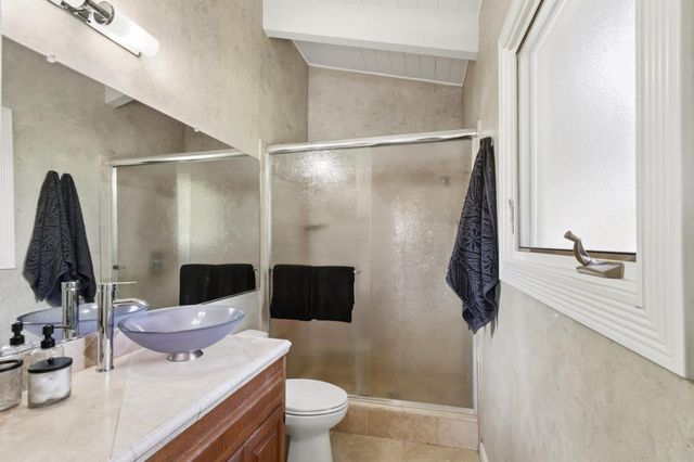 10107 Justamere Ln, Elk Grove, CA 95624