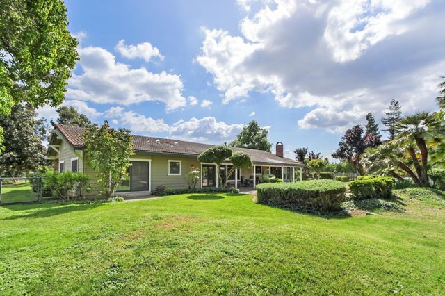 10107 Justamere Ln, Elk Grove, CA 95624