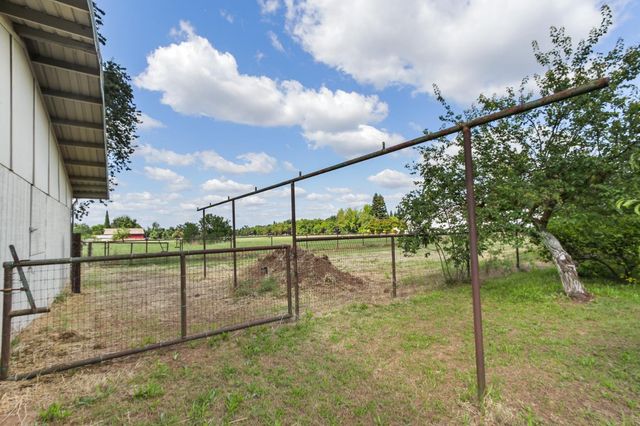 10107 Justamere Ln, Elk Grove, CA 95624