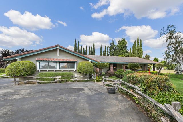 10107 Justamere Ln, Elk Grove, CA 95624