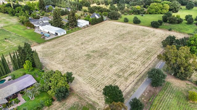 10107 Justamere Ln, Elk Grove, CA 95624