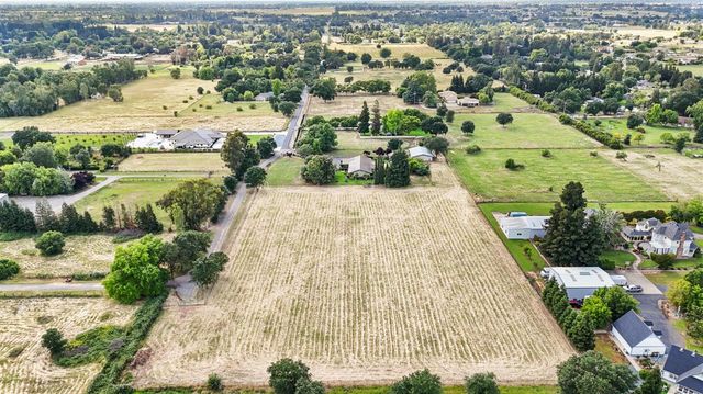 10107 Justamere Ln, Elk Grove, CA 95624