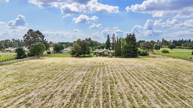 10107 Justamere Ln, Elk Grove, CA 95624