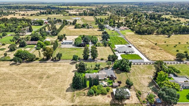 10107 Justamere Ln, Elk Grove, CA 95624
