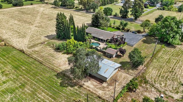 10107 Justamere Ln, Elk Grove, CA 95624