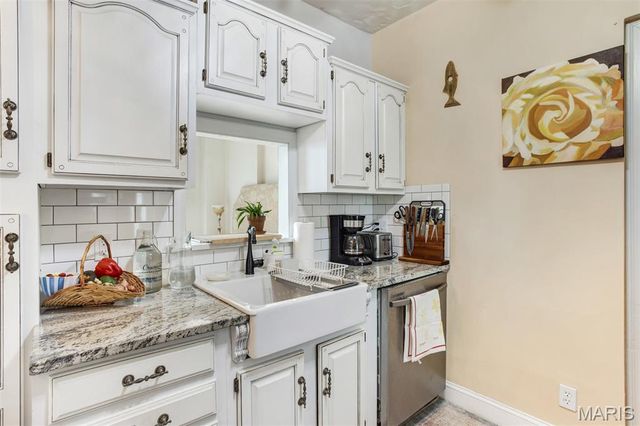 3438 Russell Boulevard 604, St Louis, MO 63104