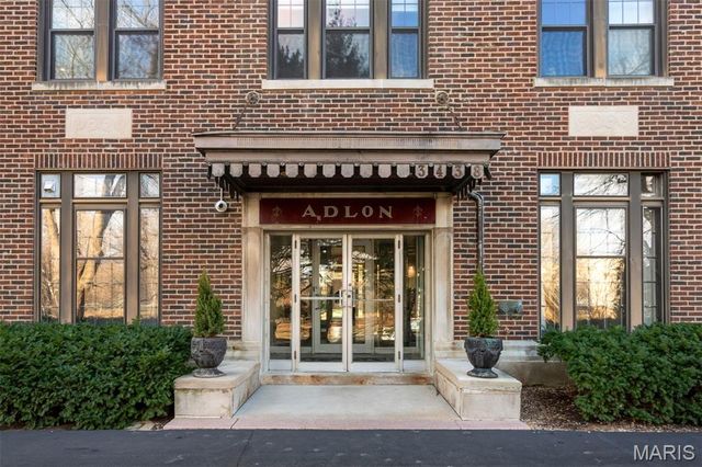 3438 Russell Boulevard 604, St Louis, MO 63104