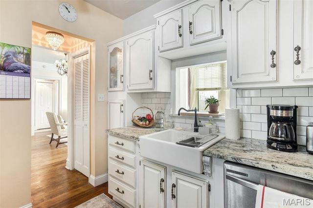 3438 Russell Boulevard 604, St Louis, MO 63104