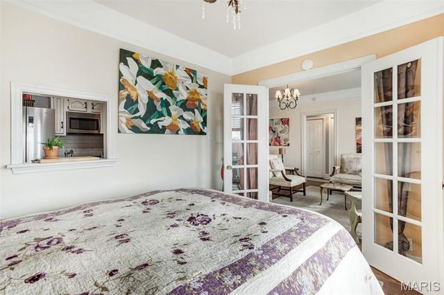 3438 Russell Boulevard 604, St Louis, MO 63104