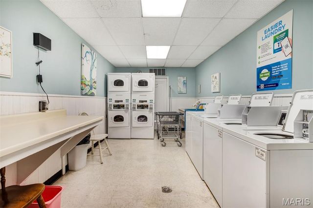 3438 Russell Boulevard 604, St Louis, MO 63104