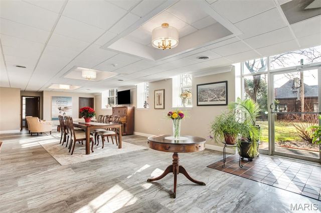 3438 Russell Boulevard 604, St Louis, MO 63104