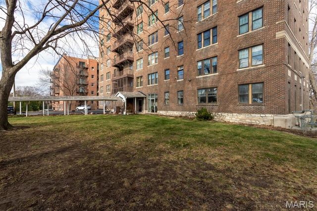 3438 Russell Boulevard 604, St Louis, MO 63104