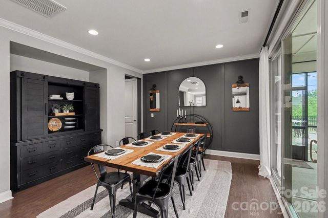 17005 Luvera Lane, Charlotte, NC 28278