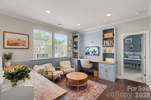 17005 Luvera Lane, Charlotte, NC 28278