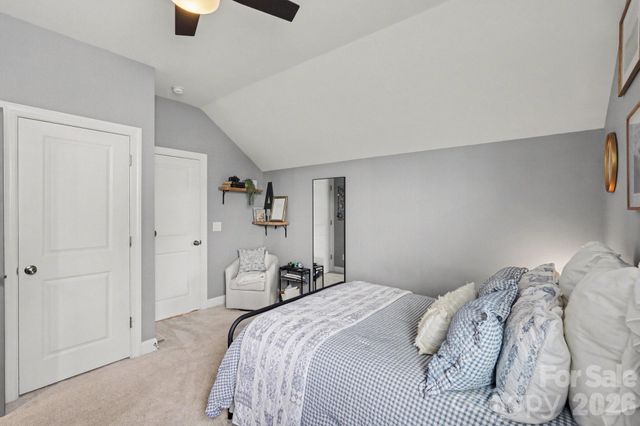 17005 Luvera Lane, Charlotte, NC 28278