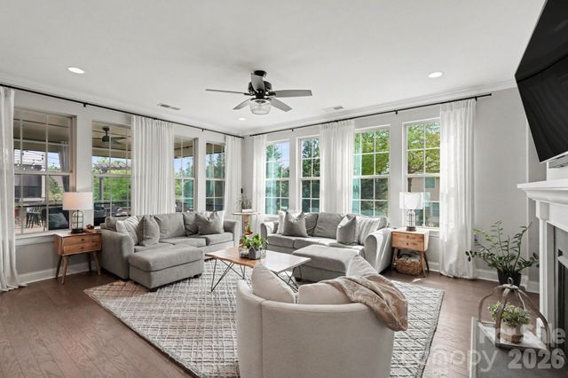 17005 Luvera Lane, Charlotte, NC 28278