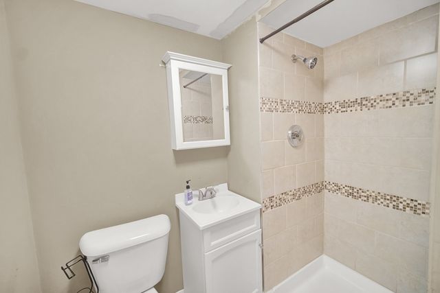 10322 S CENTRAL PARK Avenue, Chicago, IL 60655