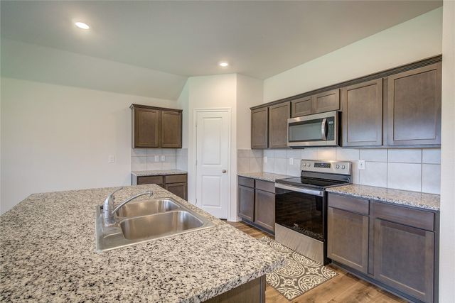 702 Saddle Oak Lane, Josephine, TX 75189