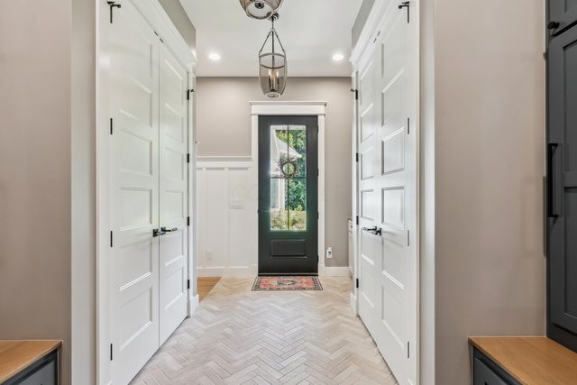 5470 Maple Glen Drive, Galena, OH 43021
