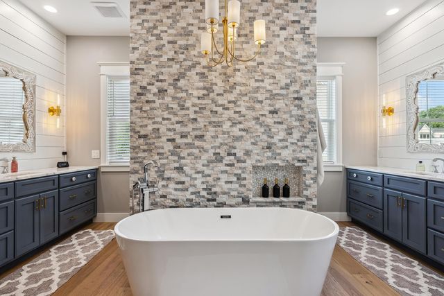 5470 Maple Glen Drive, Galena, OH 43021