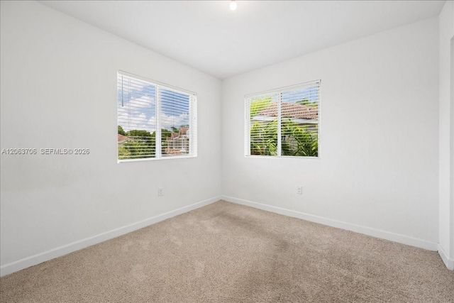 2478 SE 10th Court, Homestead, FL 33035