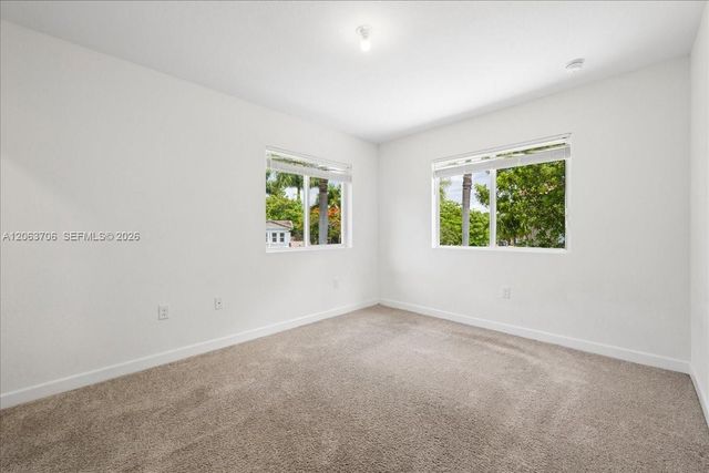 2478 SE 10th Court, Homestead, FL 33035