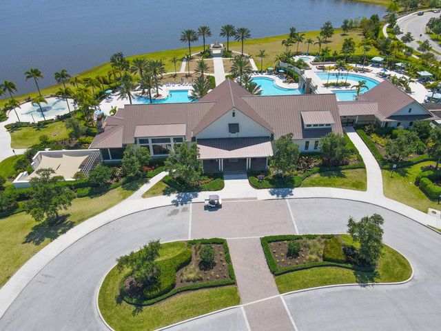 1217 HAYWAGON Trail, The Acreage, FL 33470