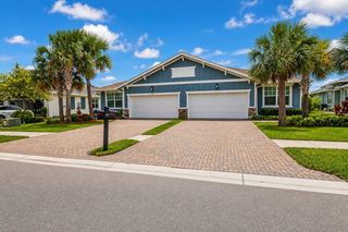 1217 HAYWAGON Trail, The Acreage, FL 33470