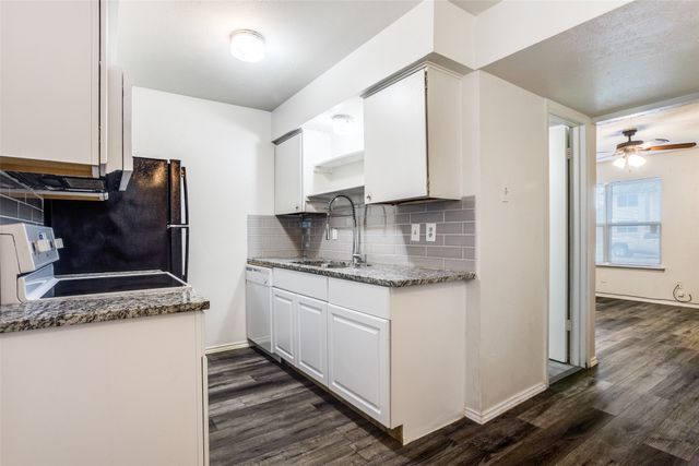 2734 Patricia Lane, Garland, TX 75041