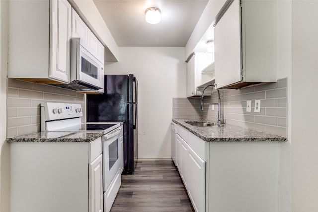 2734 Patricia Lane, Garland, TX 75041