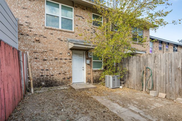 2734 Patricia Lane, Garland, TX 75041