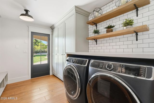 8202 N 74TH Place, Scottsdale, AZ 85258