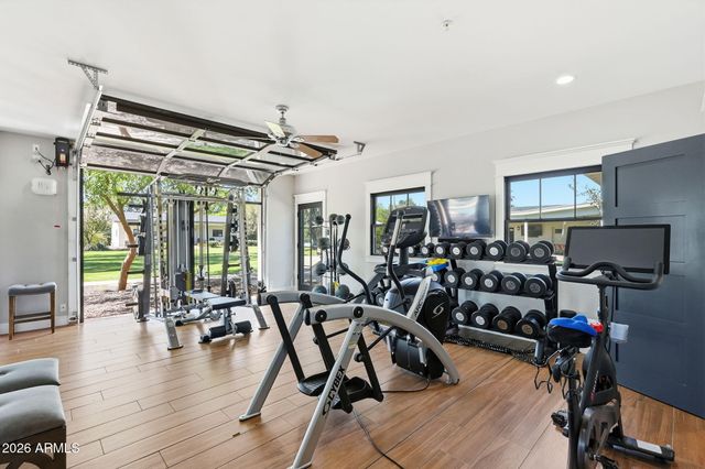 8202 N 74TH Place, Scottsdale, AZ 85258