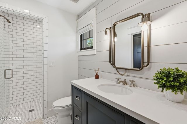 8202 N 74TH Place, Scottsdale, AZ 85258